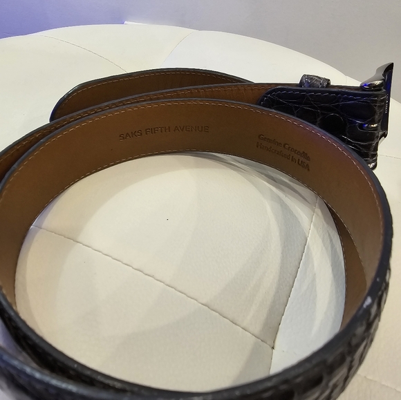 Saks Fifth Ave Gray belt USA Crocodile 40 Silver Buckle - Picture 3 of 7